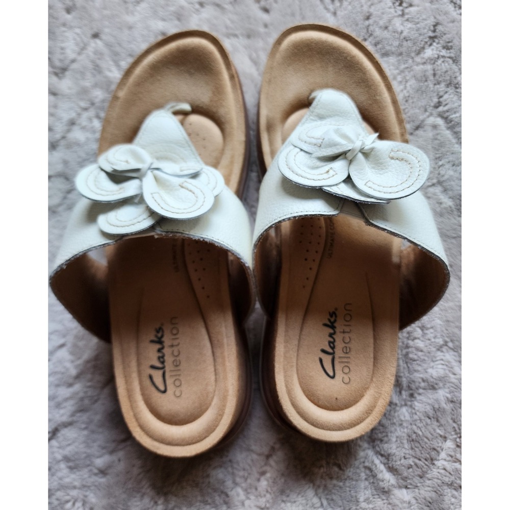 Clarks Brynn White Leather Thong Sandals Womens 6.5 Floral Applique 261651044040 - Picture 2 of 9